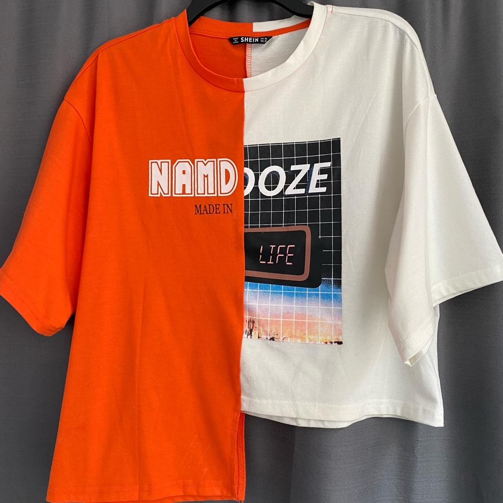 “Two in One” Dual Colored T Shirt XS